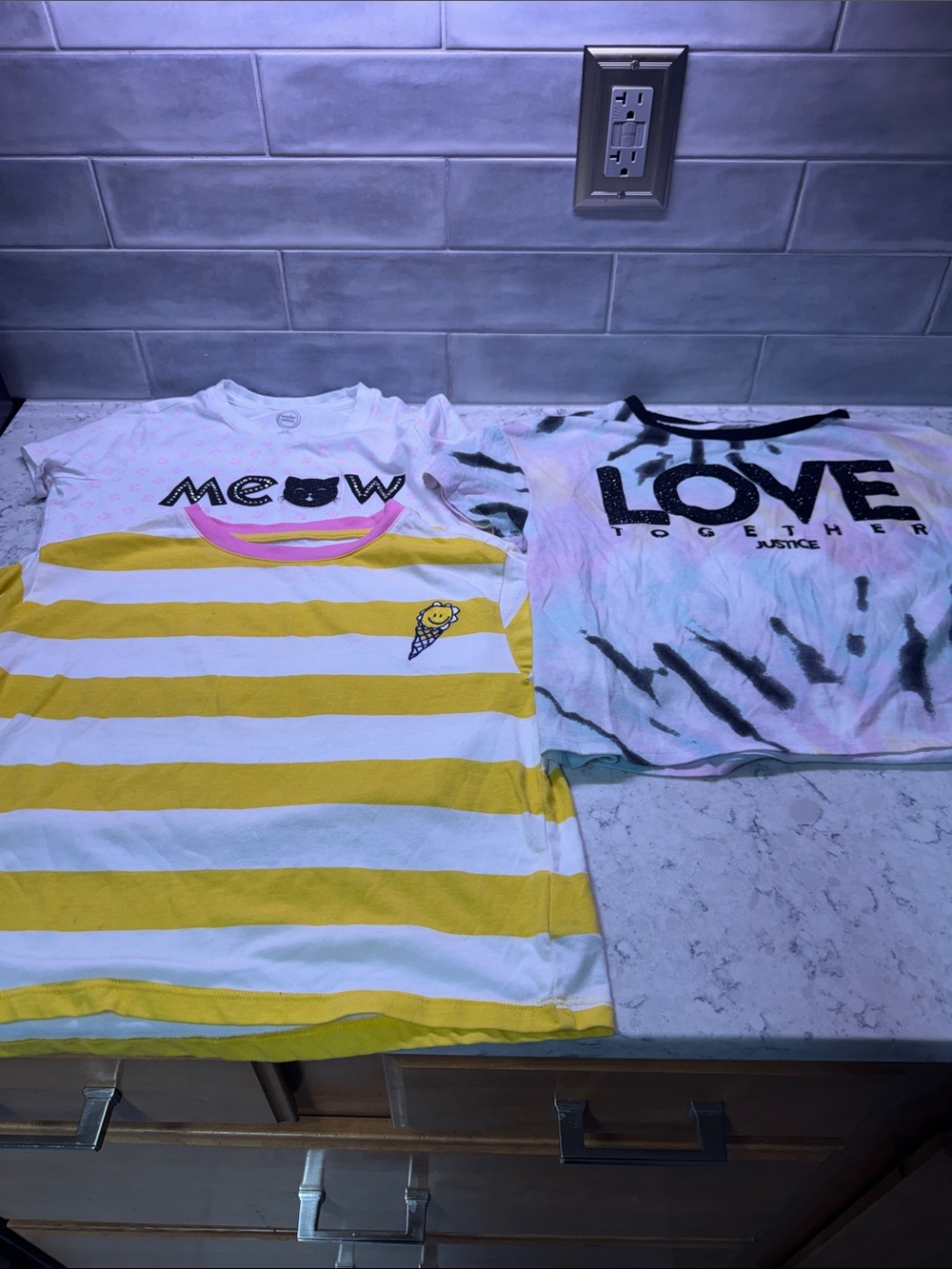 Girls T-Shirts 3 Pak Justice, Epic Threads, Wonder Nation Sz 10/12
